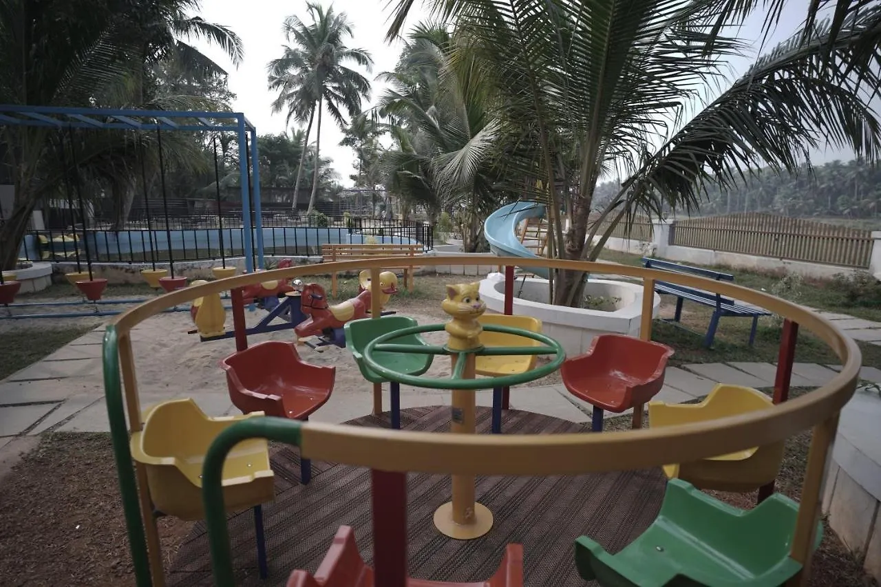 Resort Meadow View Hotel Nadapuram